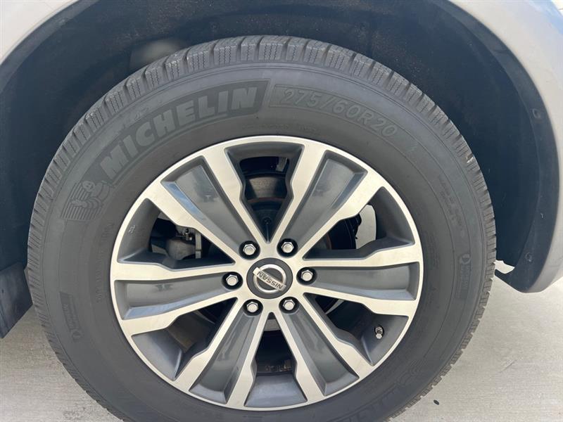 Nissan Armada SL 2WD 2017