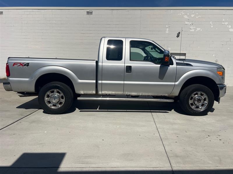 Ford F-250 SD XL SuperCab 4WD 2016