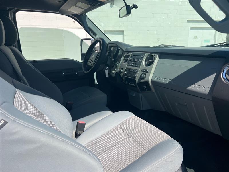 Ford F-250 SD XL SuperCab 4WD 2016