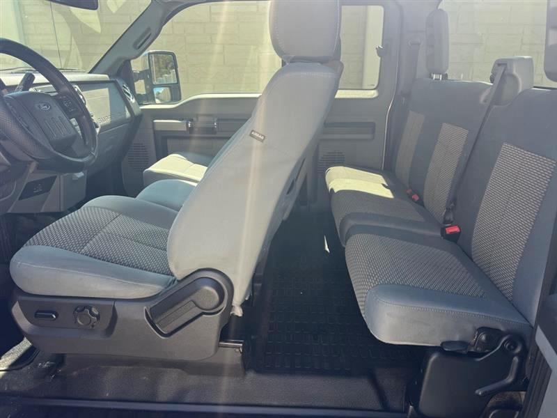 Ford F-250 SD XL SuperCab 4WD 2016