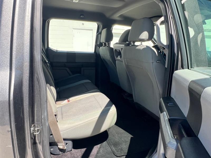 Ford F-150 XL SuperCrew 5.5-ft. Bed 2WD 2015