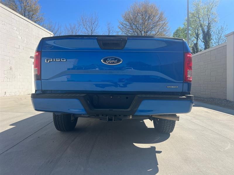 Ford F-150 XL SuperCab 8-ft. 2WD 2015