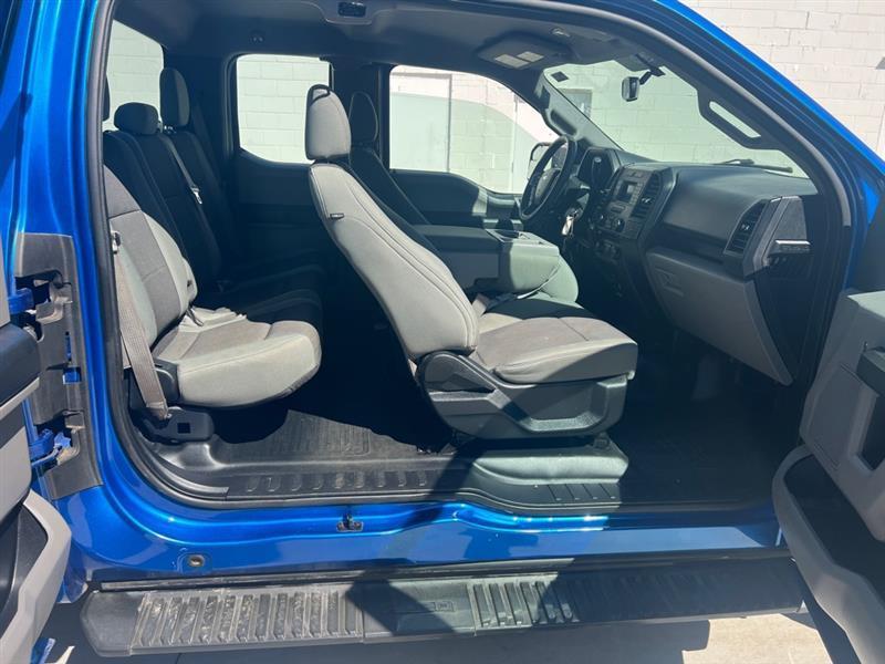 Ford F-150 XL SuperCab 8-ft. 2WD 2015