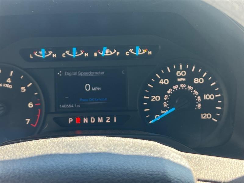 Ford F-150 XL SuperCab 8-ft. 2WD 2015