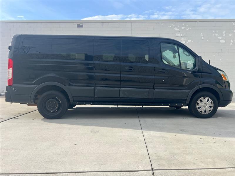 Ford Transit 350 Wagon Low Roof XL 60/40 Pass. 148-in. WB 2016