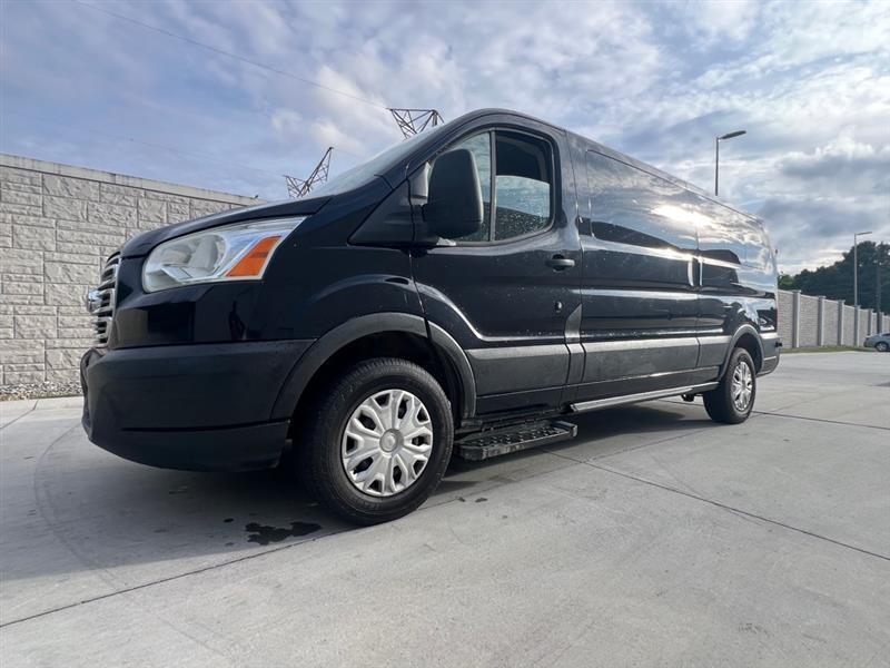 Ford Transit 350 Wagon Low Roof XL 60/40 Pass. 148-in. WB 2016