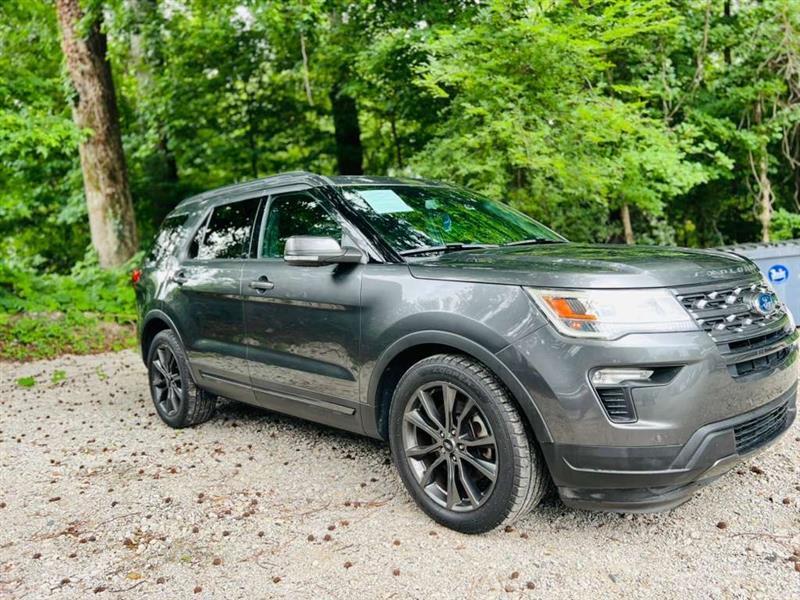 Ford Explorer XLT FWD 2018