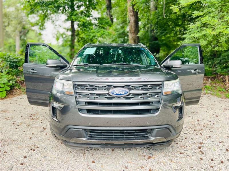 Ford Explorer XLT FWD 2018