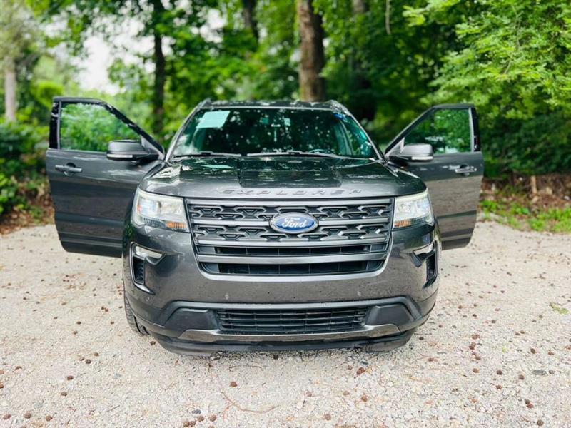 Ford Explorer XLT FWD 2018