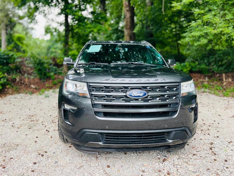 Ford Explorer XLT FWD 2018