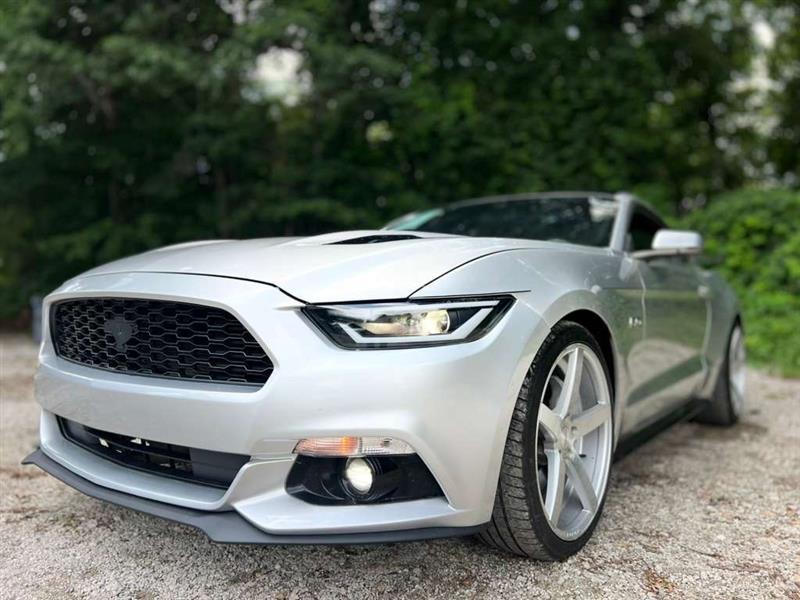 Ford Mustang GT Coupe 2015