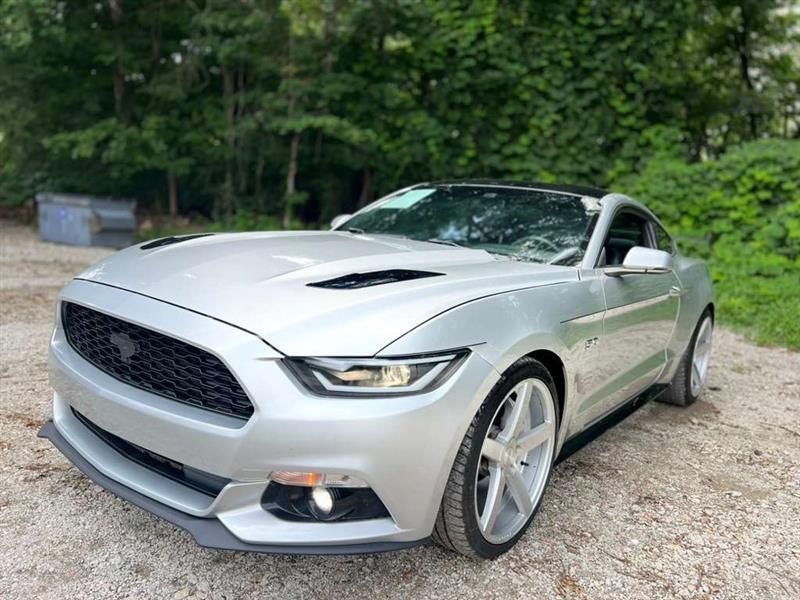 Ford Mustang GT Coupe 2015