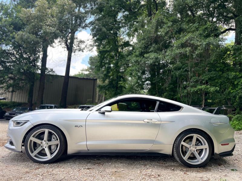 Ford Mustang GT Coupe 2015