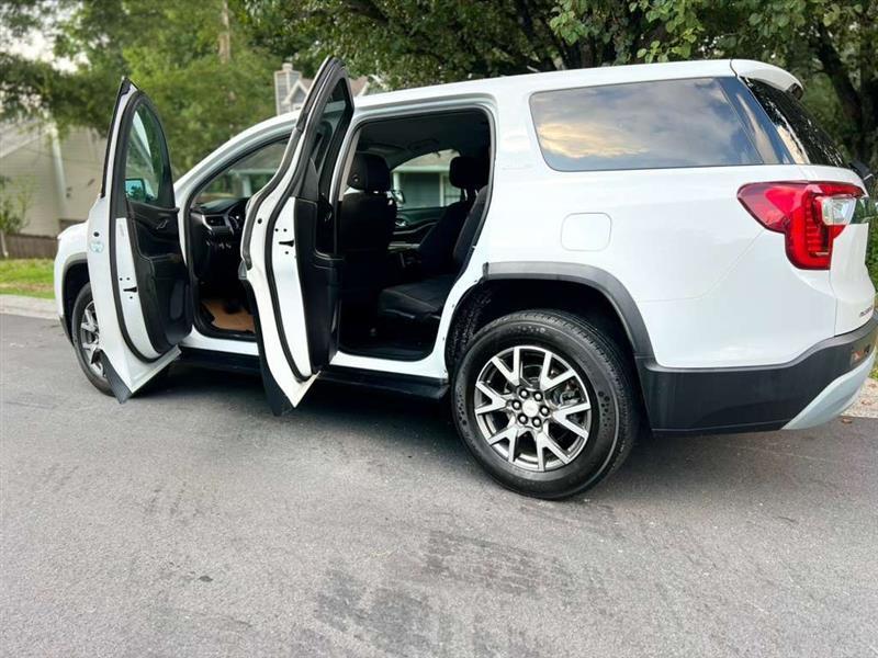 GMC Acadia SLE 2020
