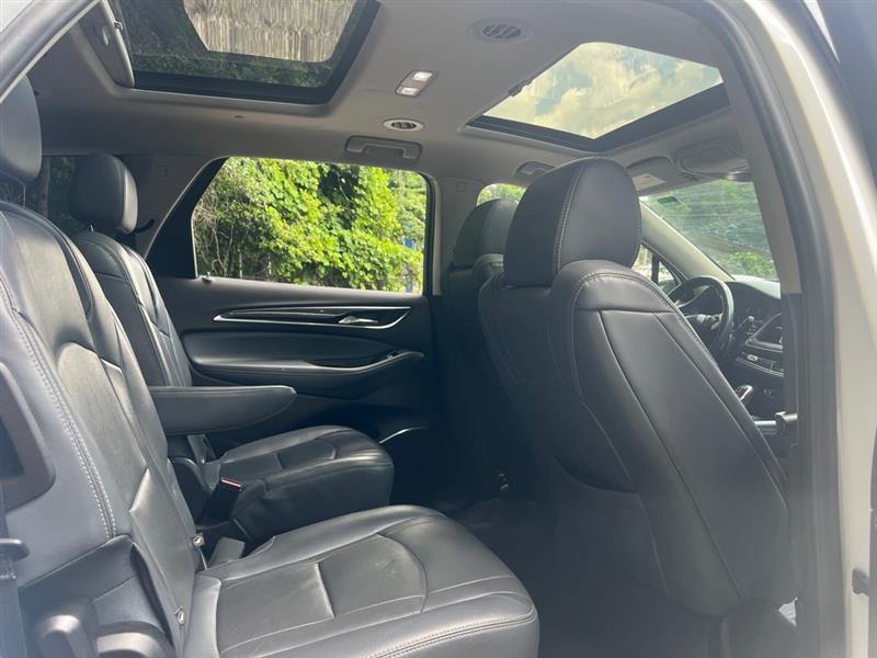 Buick Enclave Essence FWD 2020