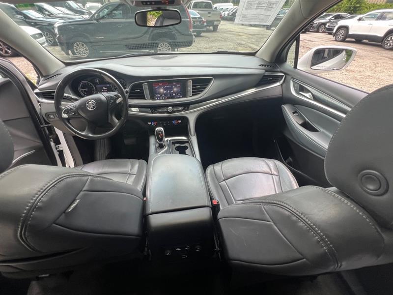 Buick Enclave Essence FWD 2020
