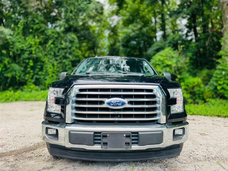 Ford F-150 XL SuperCrew 5.5-ft. Bed 2WD 2017