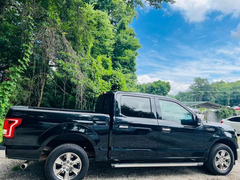 Ford F-150 XL SuperCrew 5.5-ft. Bed 2WD 2017