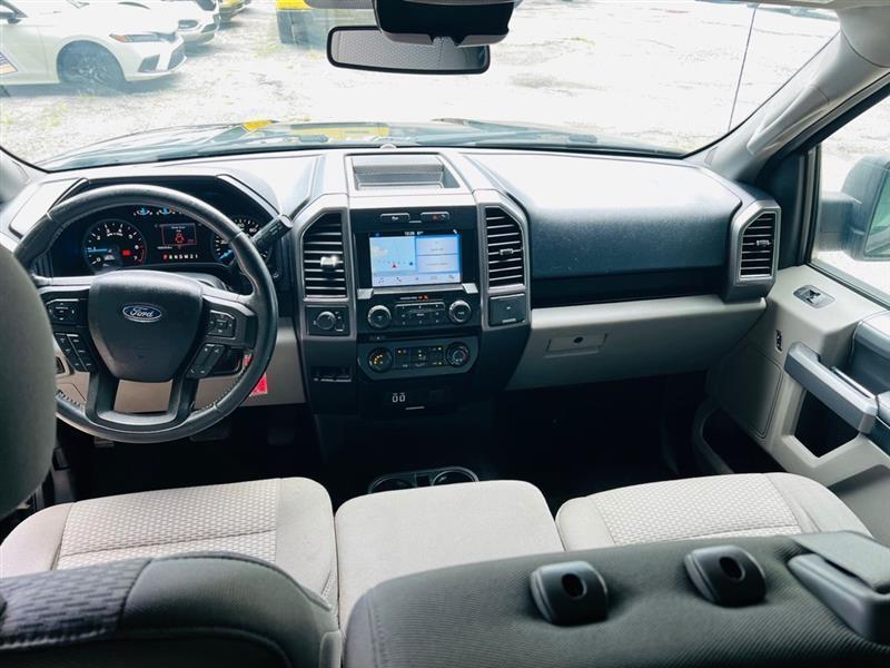 Ford F-150 XL SuperCrew 5.5-ft. Bed 2WD 2017