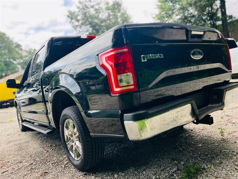Ford F-150 XL SuperCrew 5.5-ft. Bed 2WD 2017