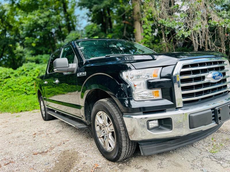 Ford F-150 XL SuperCrew 5.5-ft. Bed 2WD 2017