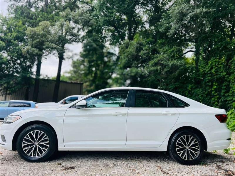 Volkswagen Jetta 1.4T SE 8A 2020