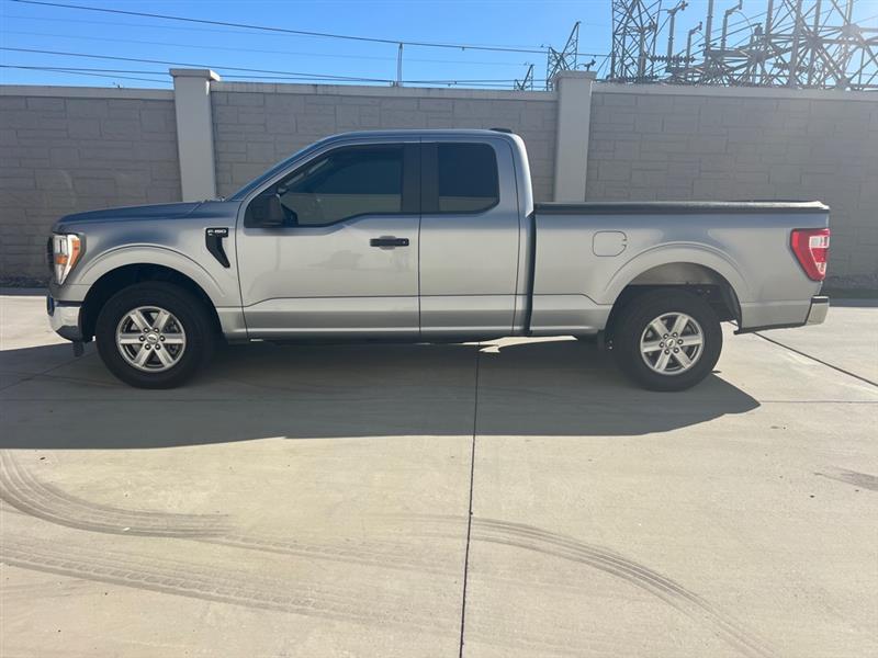 Ford F-150 XL SuperCab 8-ft. 2WD 2021