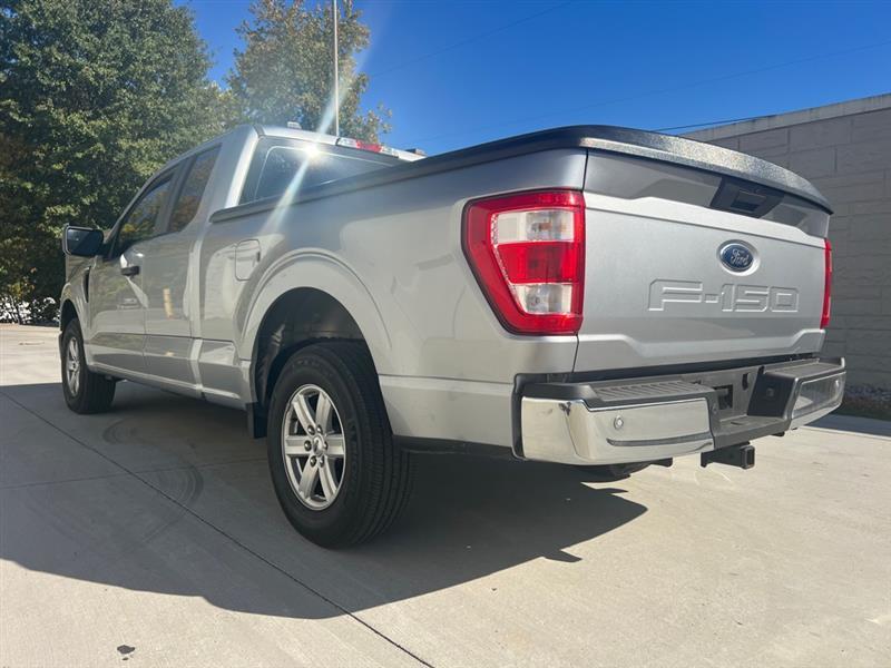 Ford F-150 XL SuperCab 8-ft. 2WD 2021