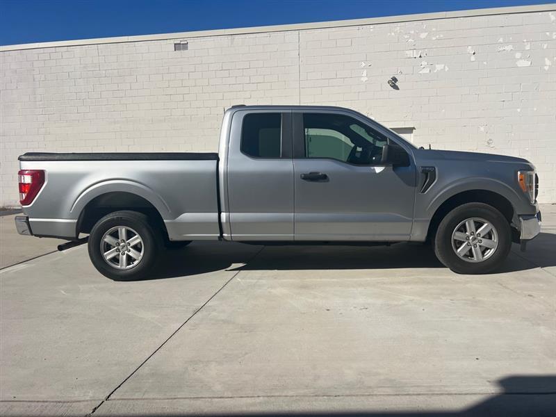 Ford F-150 XL SuperCab 8-ft. 2WD 2021