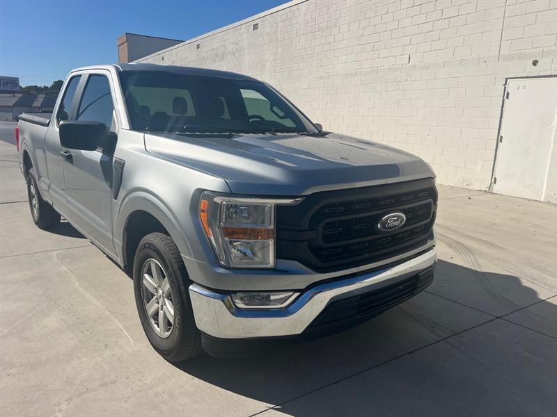 Ford F-150 XL SuperCab 8-ft. 2WD 2021