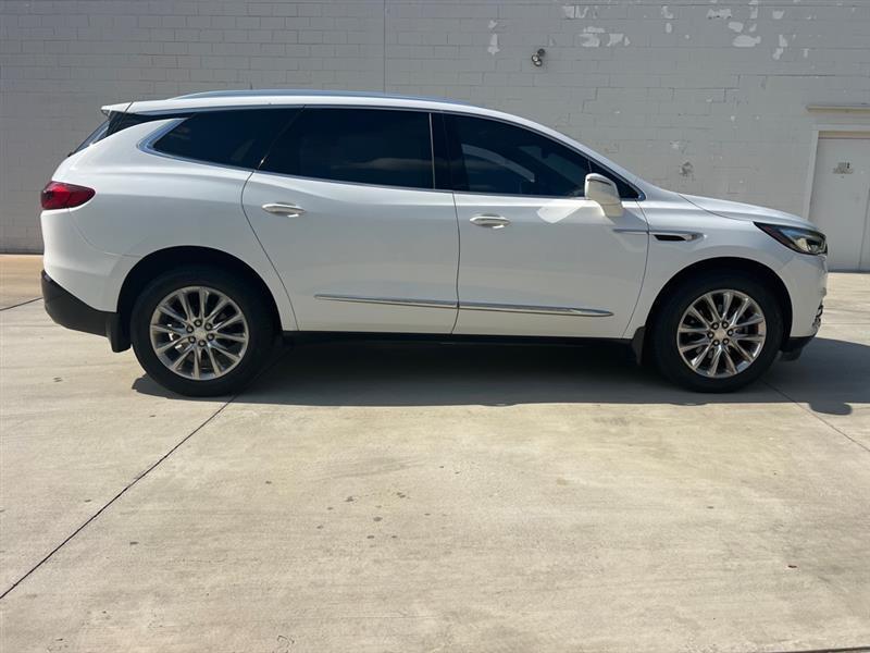 Buick Enclave Essence AWD 2019