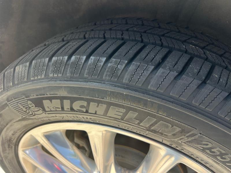 Buick Enclave Essence AWD 2019