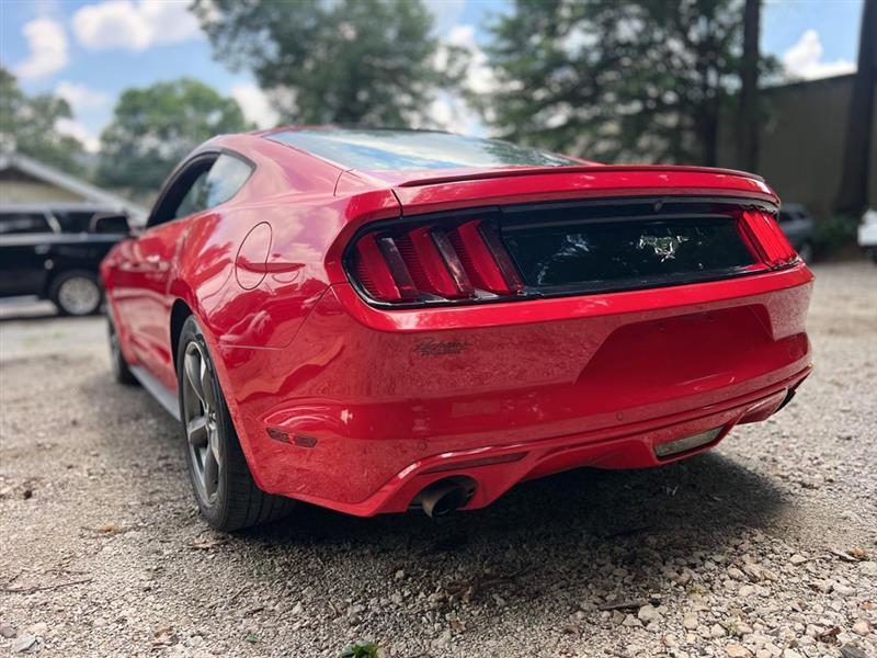 Ford Mustang V6 Coupe 2016