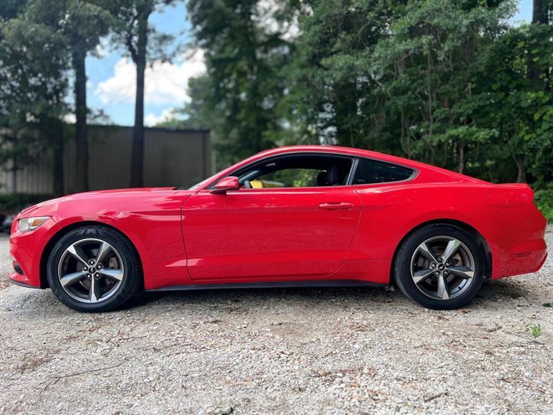 Ford Mustang V6 Coupe 2016
