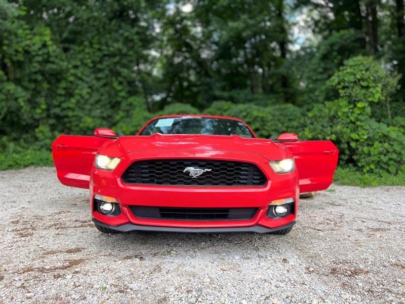 Ford Mustang V6 Coupe 2016