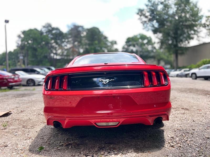 Ford Mustang V6 Coupe 2016