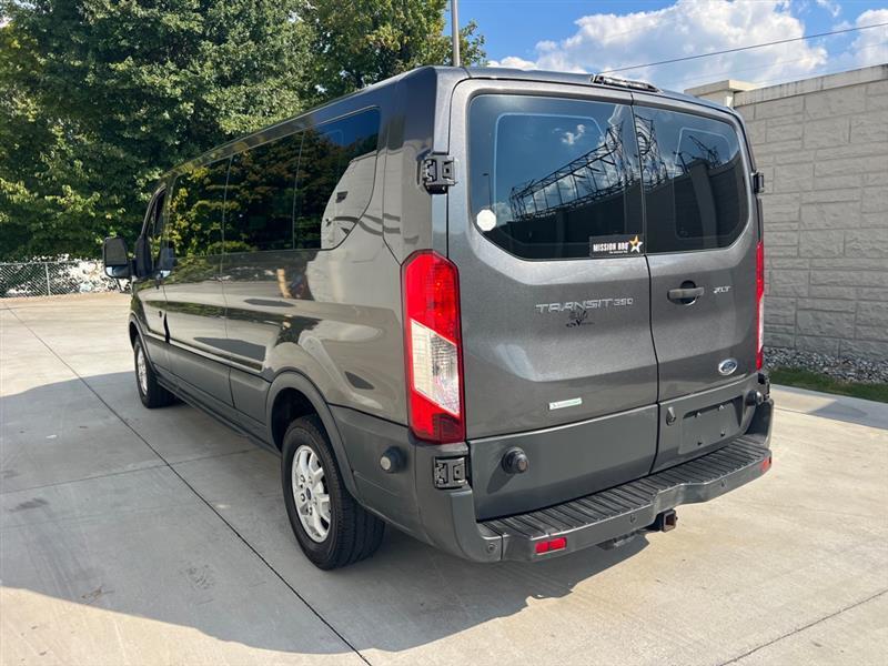 Ford Transit 350 Wagon Low Roof XL w/Sliding Pass. 148-in. WB 2016