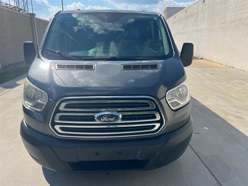 Ford Transit 350 Wagon Low Roof XL w/Sliding Pass. 148-in. WB 2016