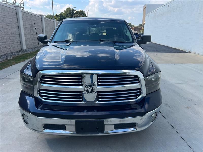 RAM 1500 SLT Crew Cab SWB 2WD 2016