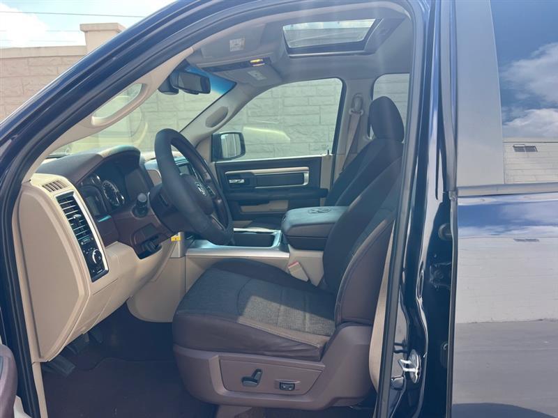 RAM 1500 SLT Crew Cab SWB 2WD 2016