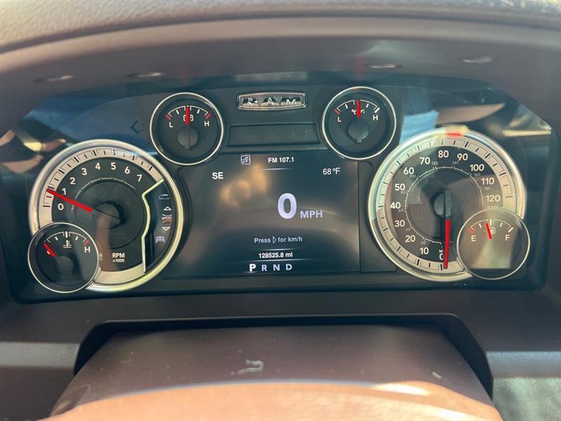 RAM 1500 SLT Crew Cab SWB 2WD 2016