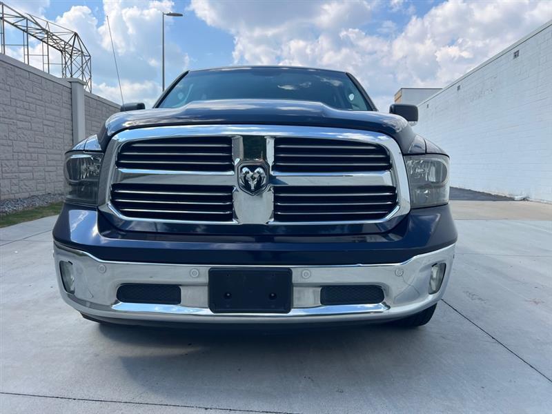 RAM 1500 SLT Crew Cab SWB 2WD 2016