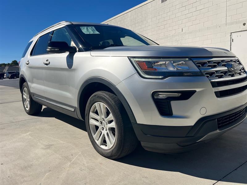 Ford Explorer XLT 4WD 2018