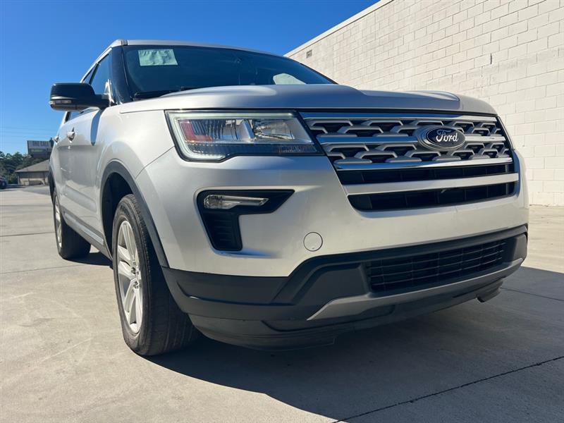 Ford Explorer XLT 4WD 2018