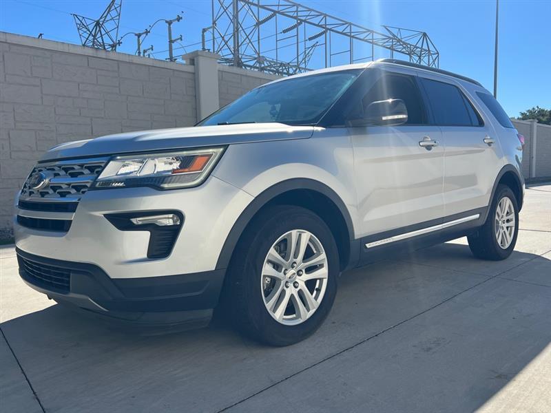 Ford Explorer XLT 4WD 2018