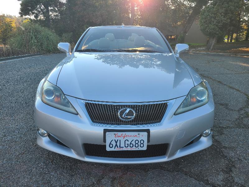 Lexus IS C 250 2012 Lexus IS C 250 2012