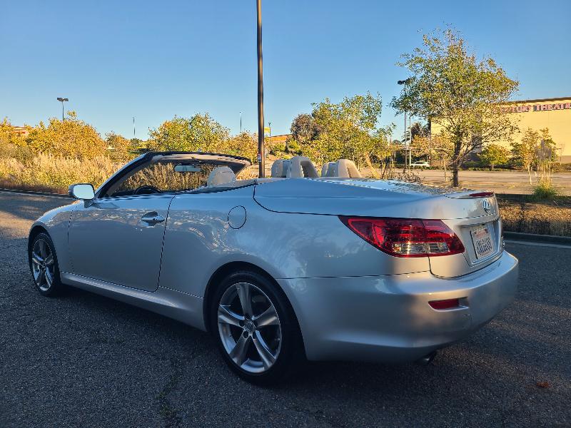 Lexus IS C 250 2012 Lexus IS C 250 2012