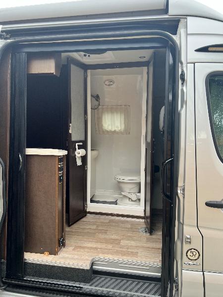 Mercedes-Benz Sprinter 3500 170-in. WB 2014