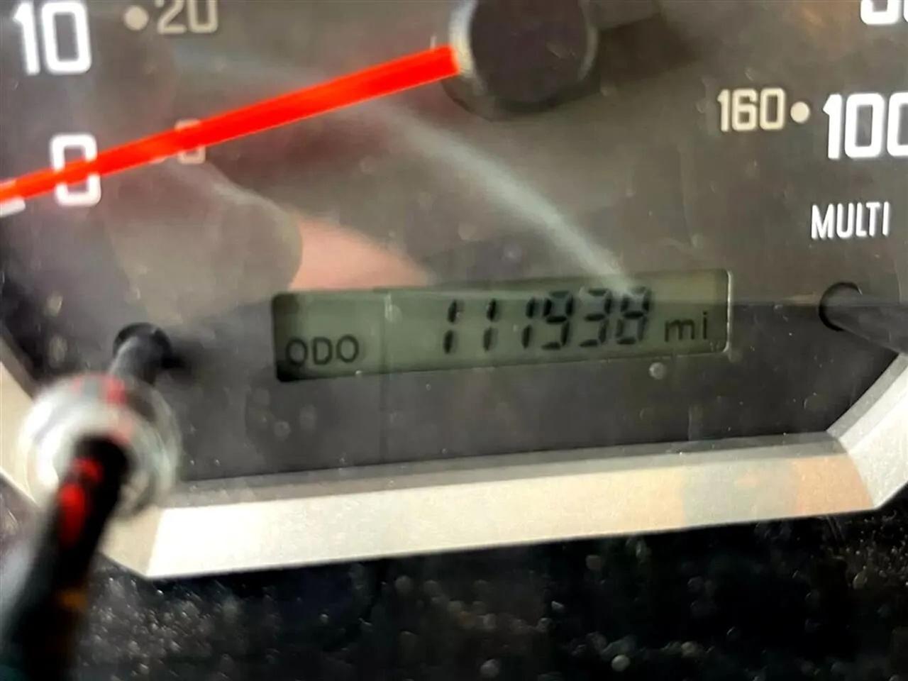 Isuzu NPR  2019