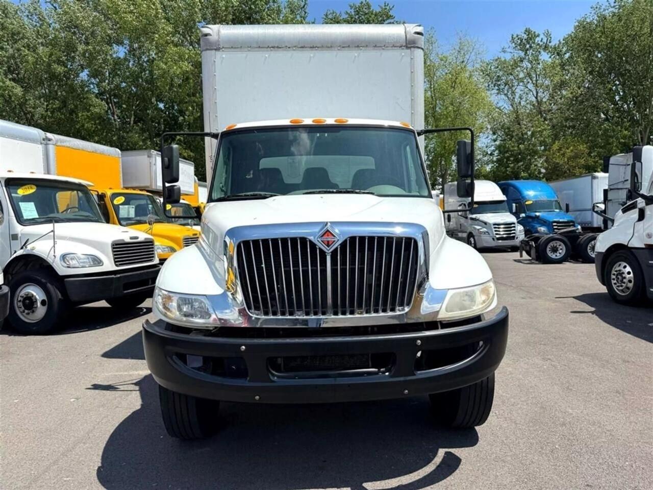 2019 International DuraStar 4300 CDL